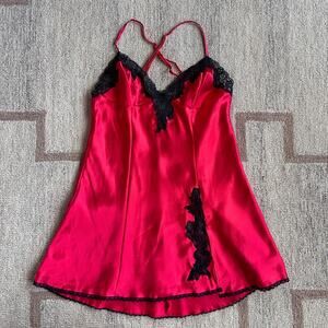 VTG Y2K Fredericks of Hollywood Slip Dress L Red Satin Black Lace Goth Chemise